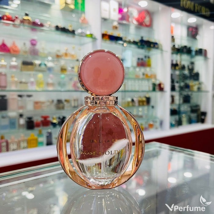 Thiết kế chai nước hoa Bvlgari Rose Goldea