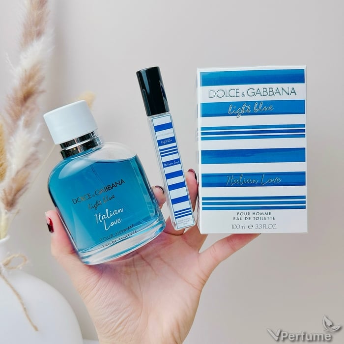 Review mùi hương nước hoa D&G Light Blue Italian Love Pour Homme