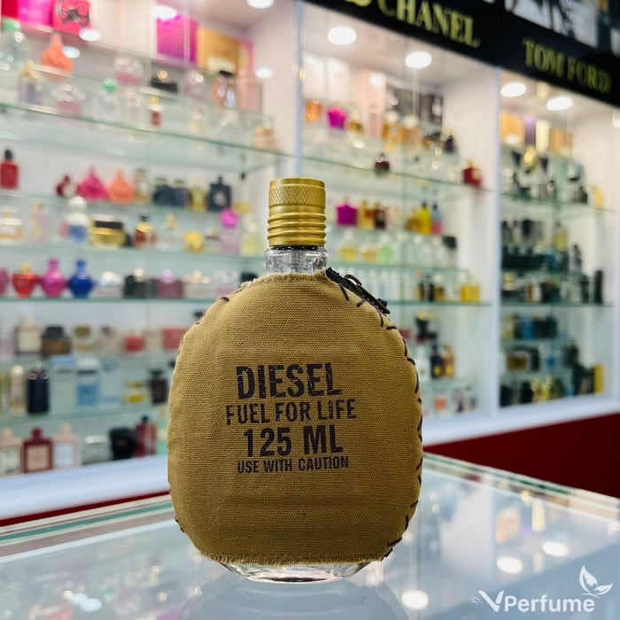 Thiết kế chai nước hoa nam Diesel Fuel For Life Homme