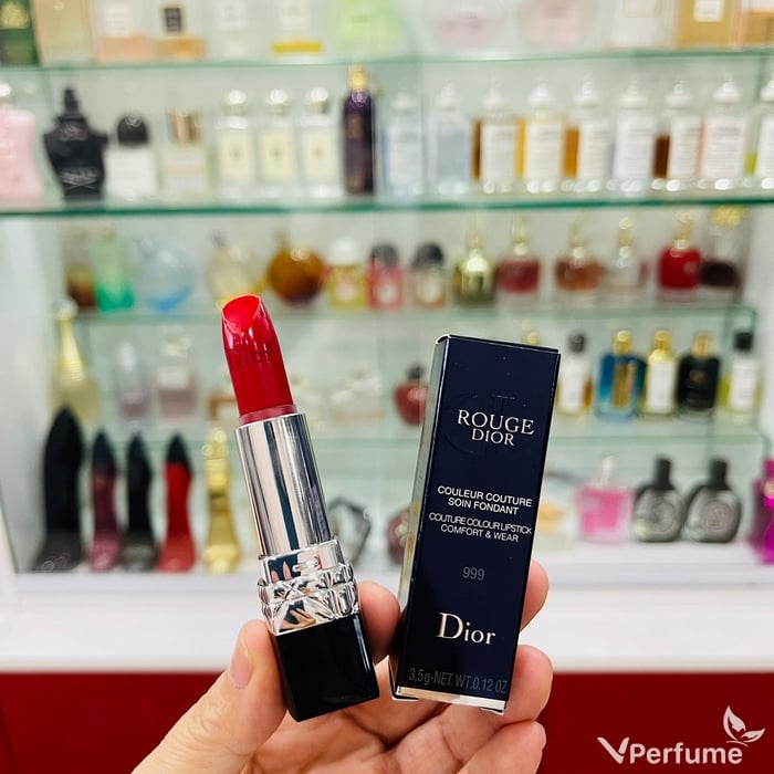 Son Dior Rouge 999 - Đẳng Cấp Từ Bên Ngoài Đến Bên Trong