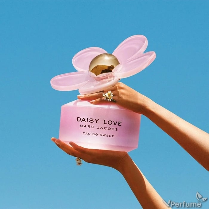 Thiết kế chai nước hoa Marc Jacobs Daisy Love Eau So Sweet